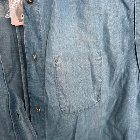 Beautiful short sleeve blue jeans, shirt - Picture 4 of 6